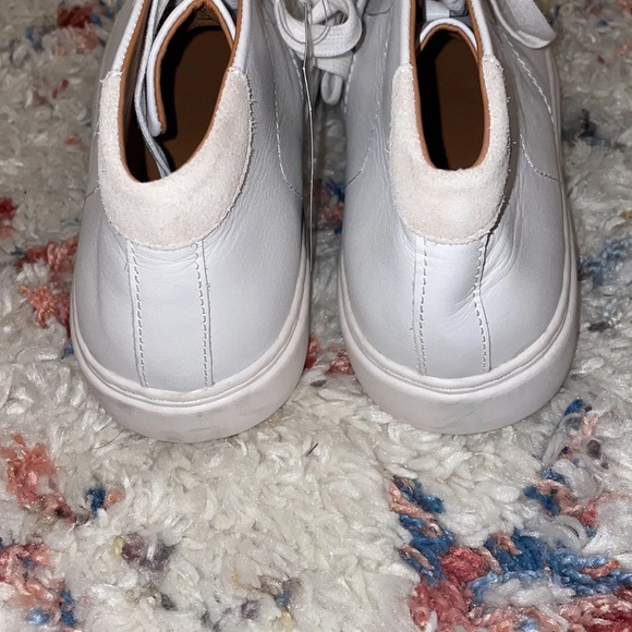 Autograph White Sneaker - Picture 4 of 6